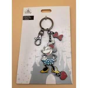 Disney Parks Minnie Mouse Vintage Style Heart Keychain New with Tag NWT